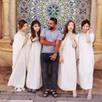 women Morocco travel